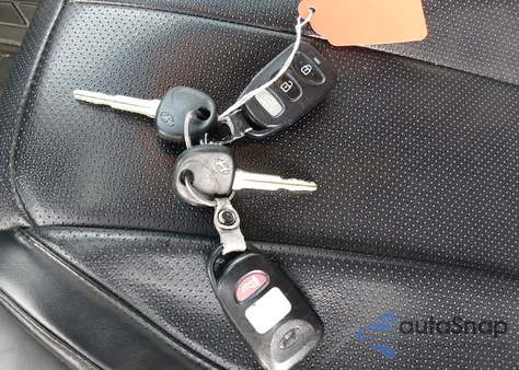 2017 Hyundai Elantra Se from USA, damaged, VIN 5NPD84LF2HH131771